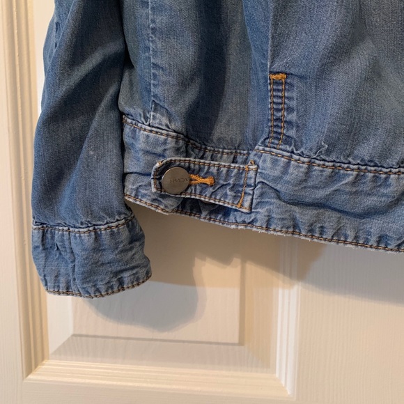 *SOLD* Blue ‘Jean’ Jacket - Picture 7 of 7